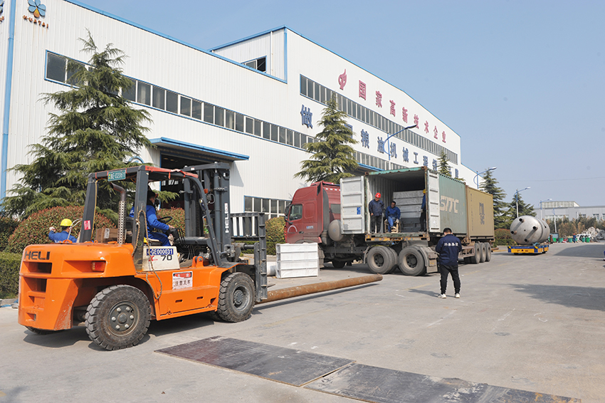 華泰集團設(shè)計制造的50TPD米糠、大豆膨化榨油項目發(fā)往孟加拉